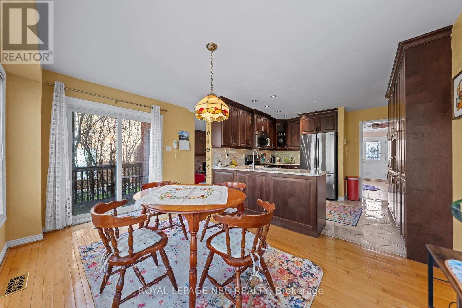 2133 GRAND BOULEVARD Image 18