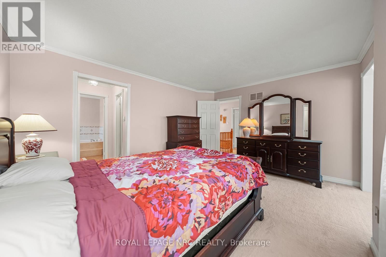 2133 GRAND BOULEVARD Image 25