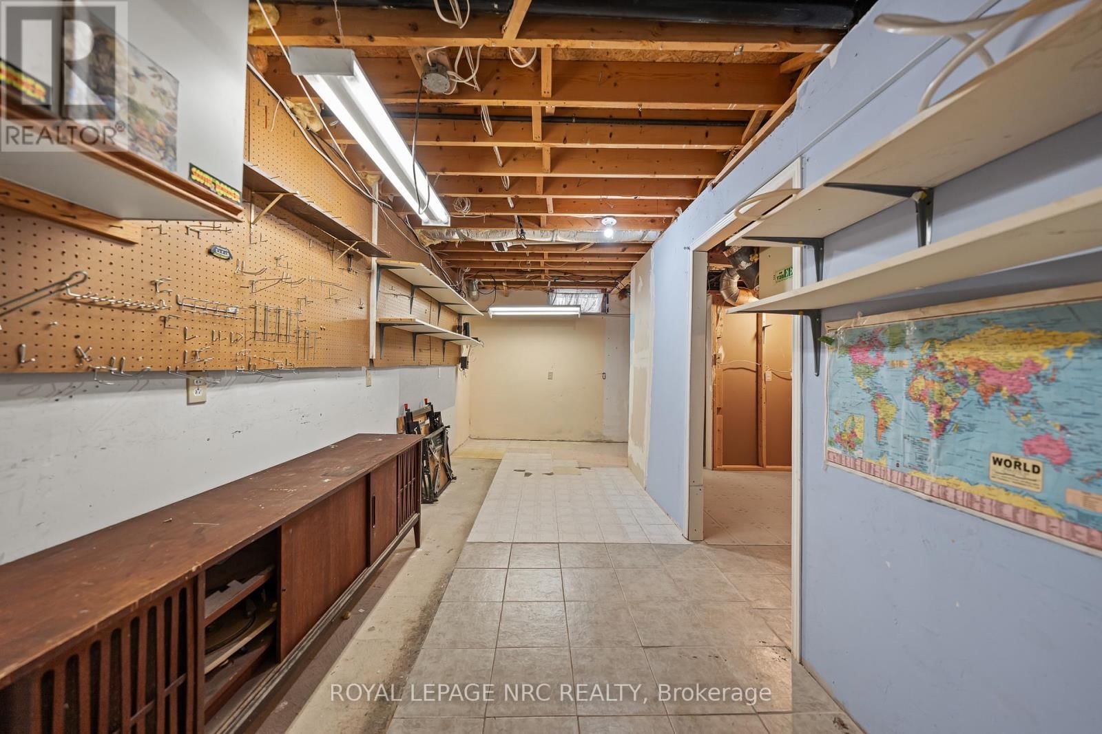 2133 GRAND BOULEVARD Image 44