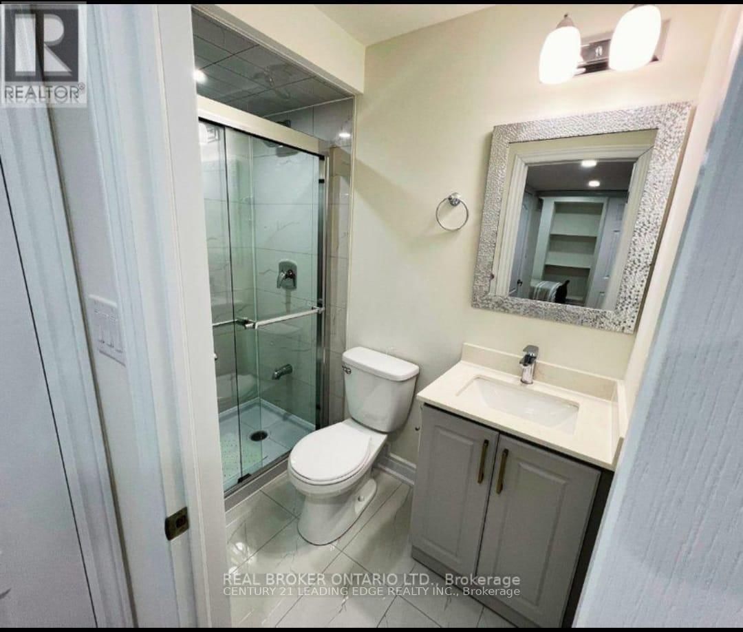 70 CAMPWOOD CRESCENT Image 11