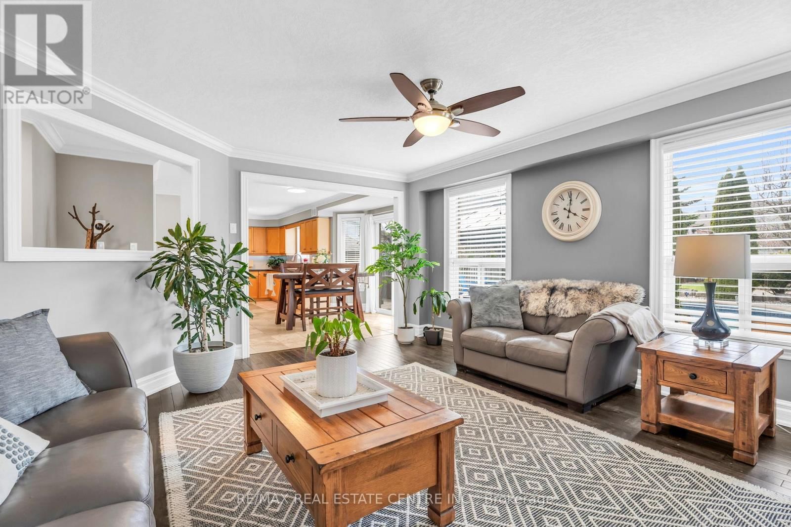 11 CHAPMAN ROAD Image 17