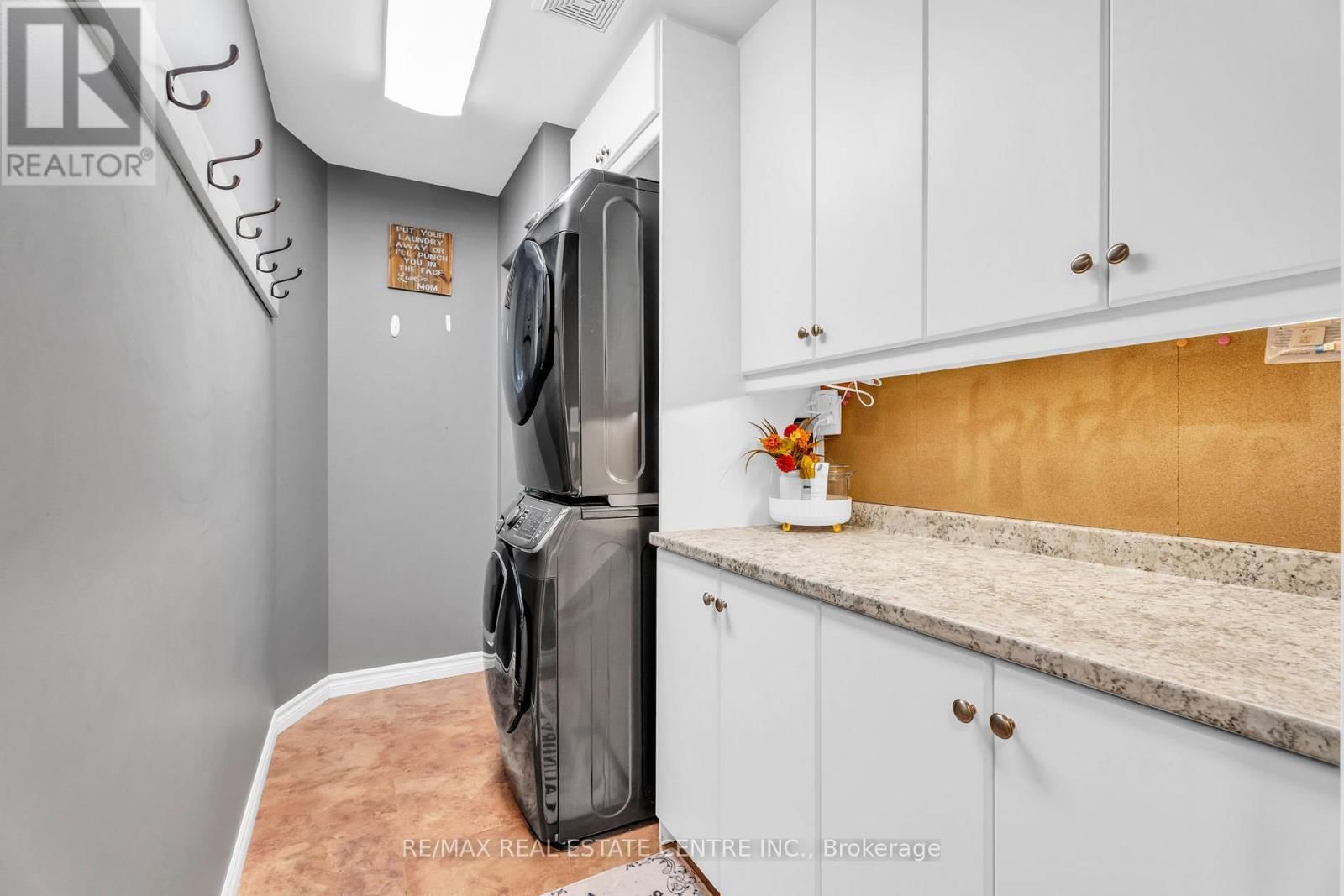 11 CHAPMAN ROAD Image 19