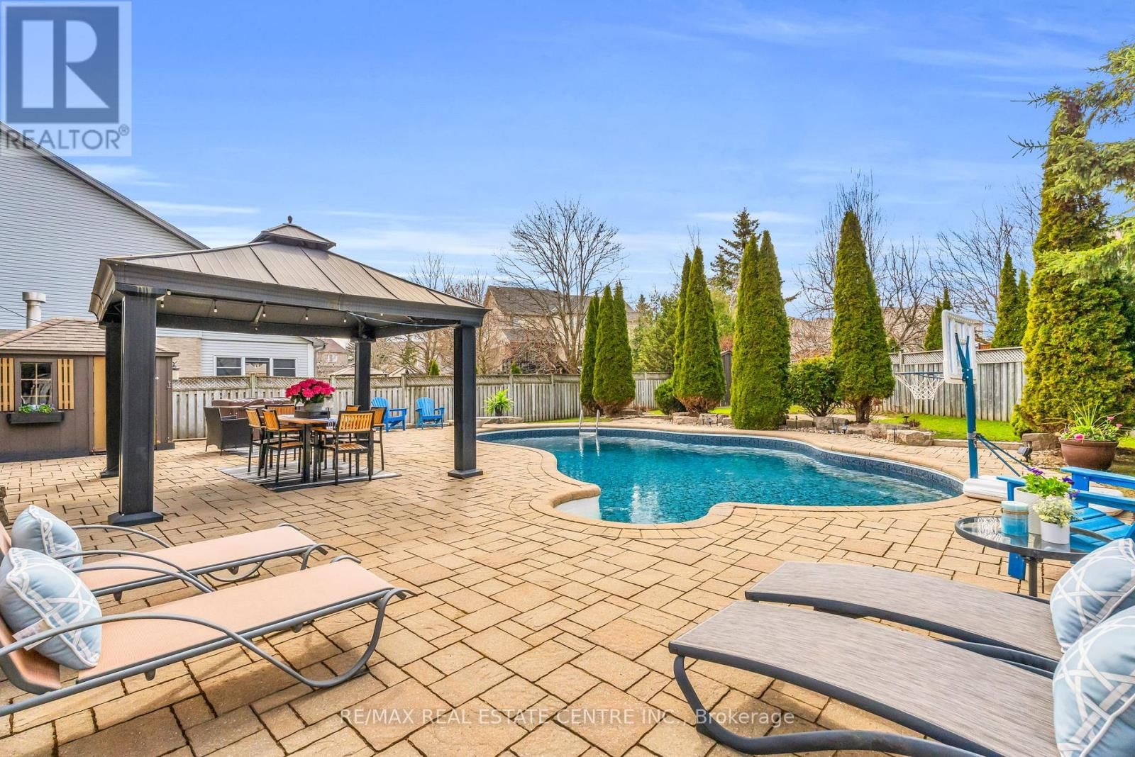 11 CHAPMAN ROAD Image 35