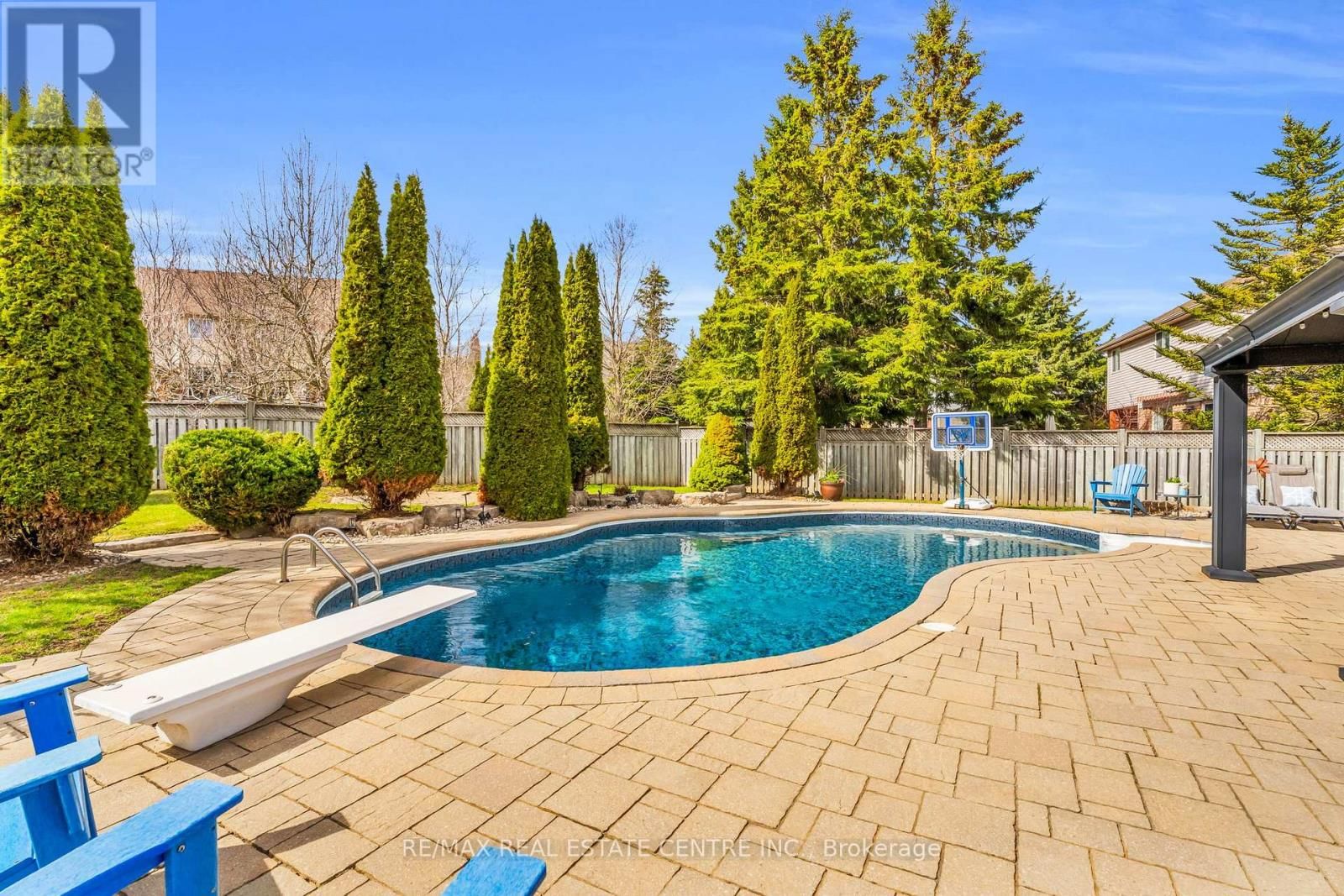 11 CHAPMAN ROAD Image 37