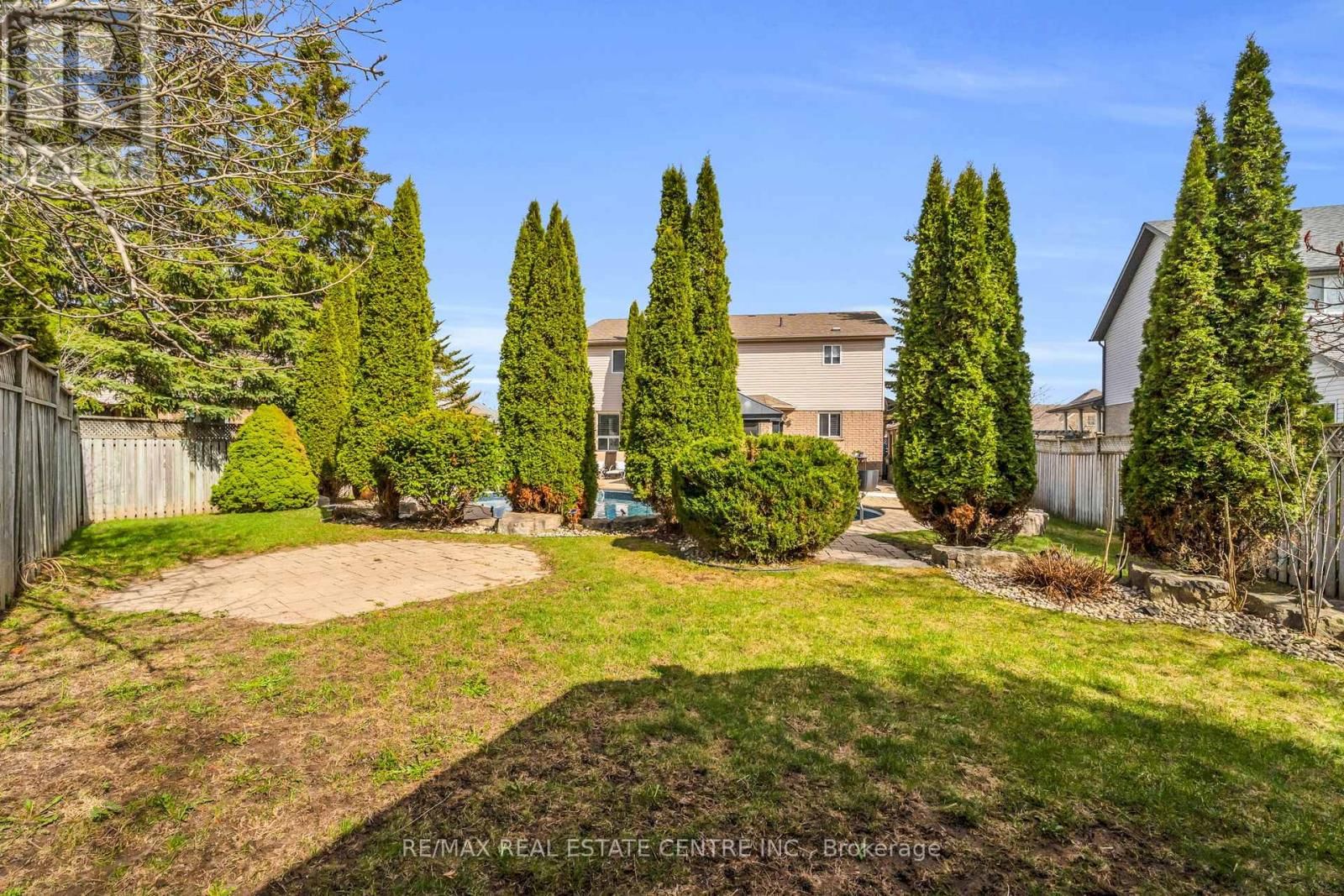 11 CHAPMAN ROAD Image 39