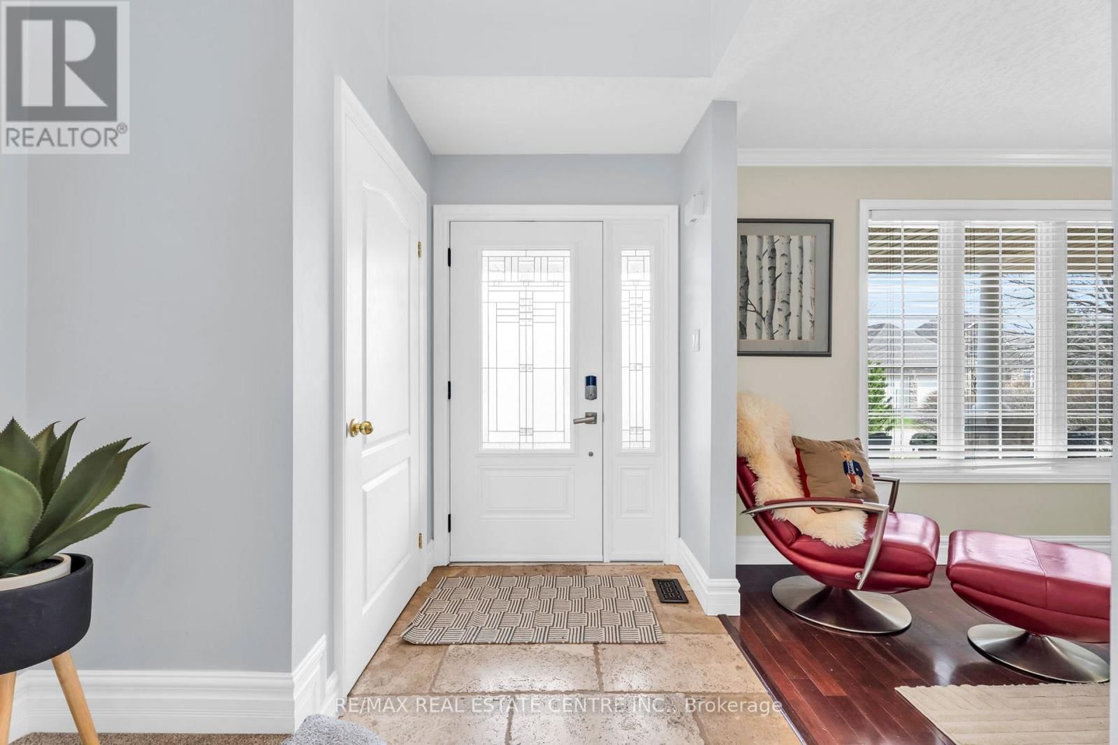 11 CHAPMAN ROAD Image 6