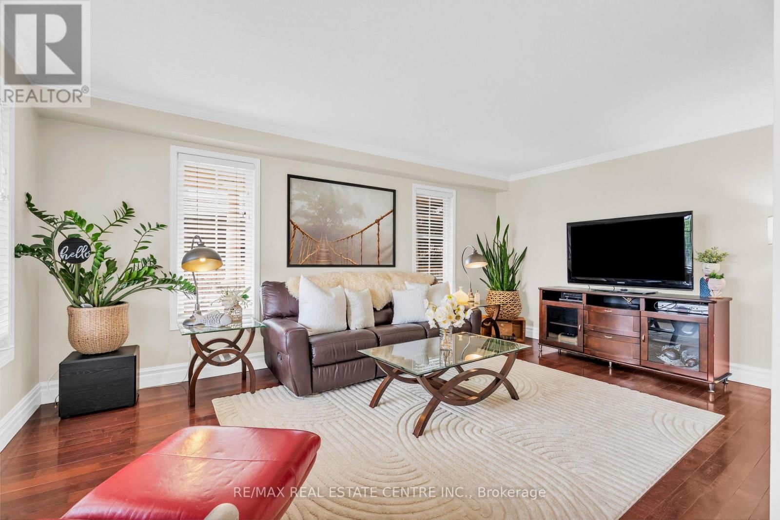 11 CHAPMAN ROAD Image 7