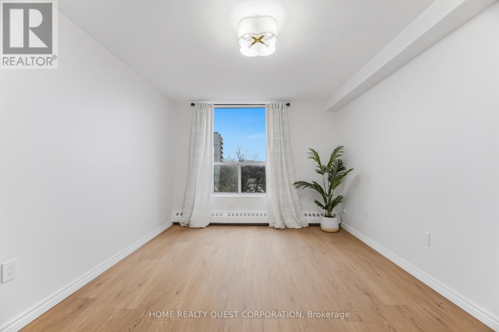 605 - 3120 KIRWIN AVENUE Image 16