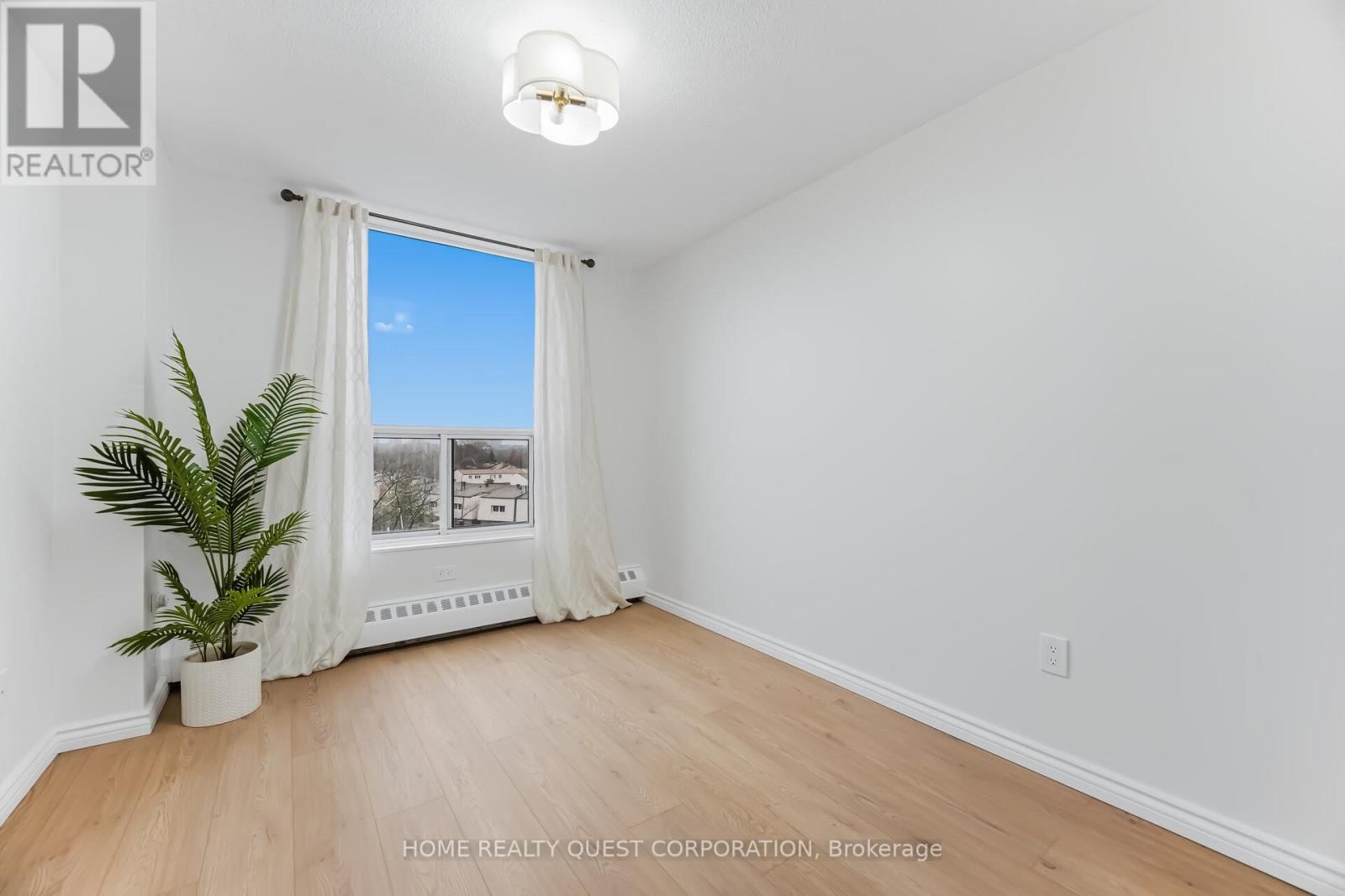 605 - 3120 KIRWIN AVENUE Image 22