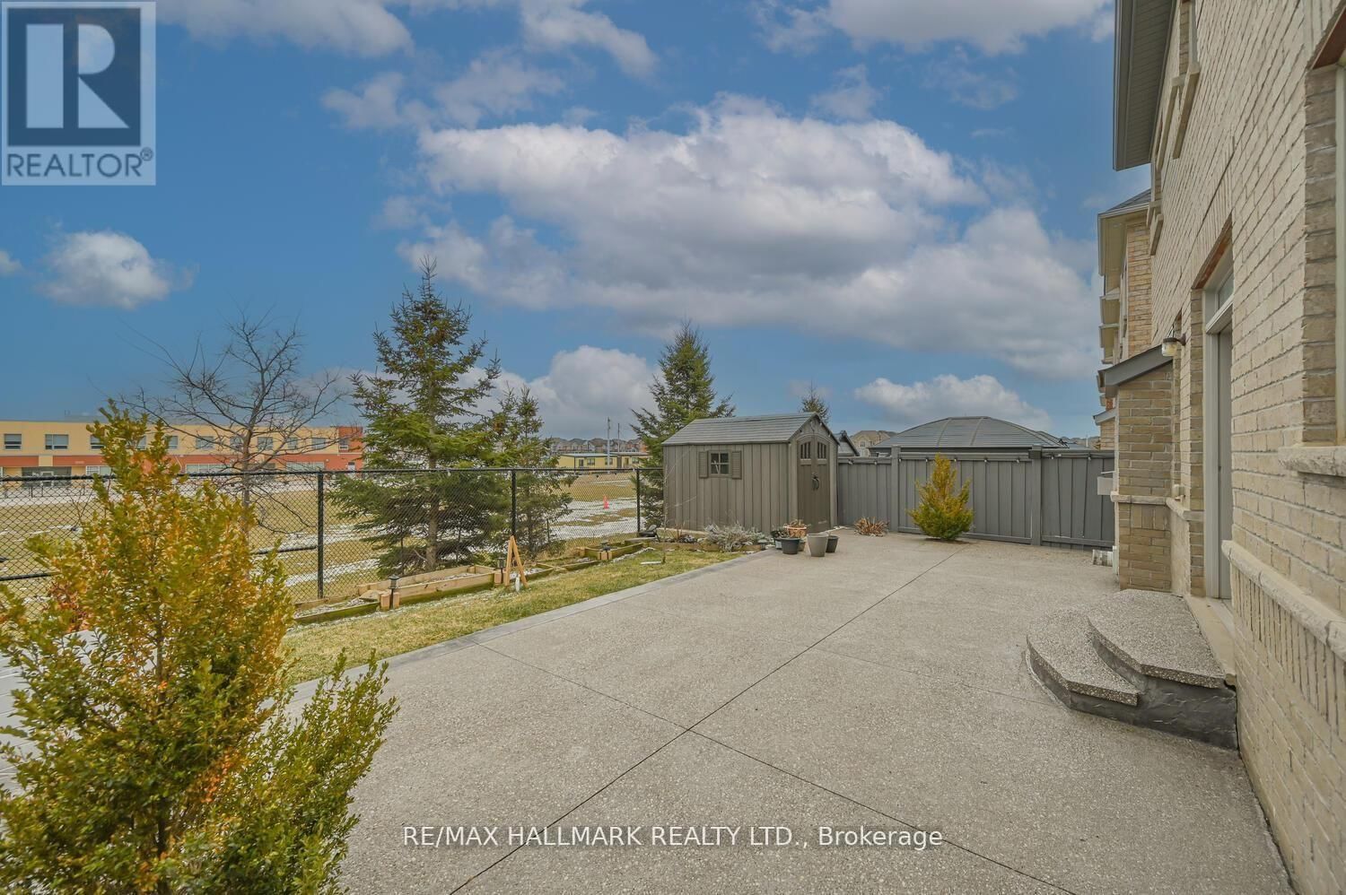 46 LISSON CRESCENT Image 48