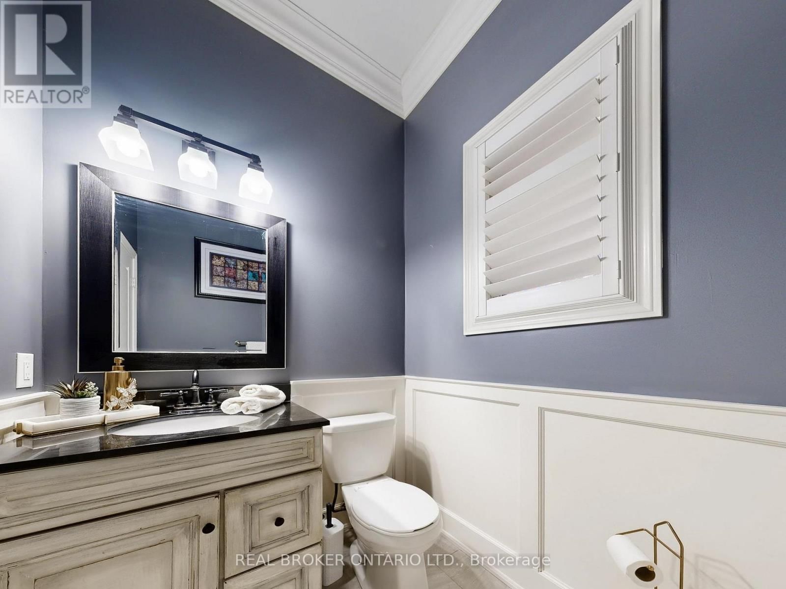 65 PAISLEY GREEN AVENUE Image 13