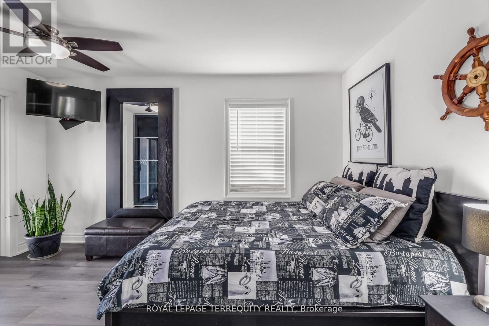 5 ACORN AVENUE Image 13