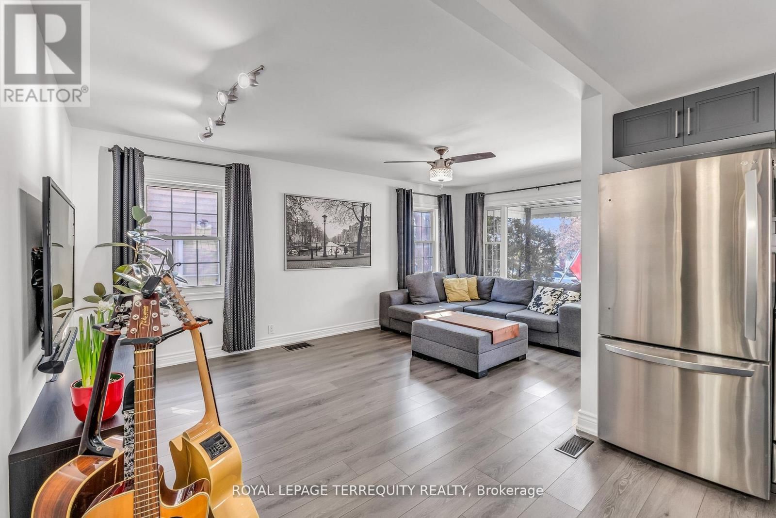 5 ACORN AVENUE Image 5