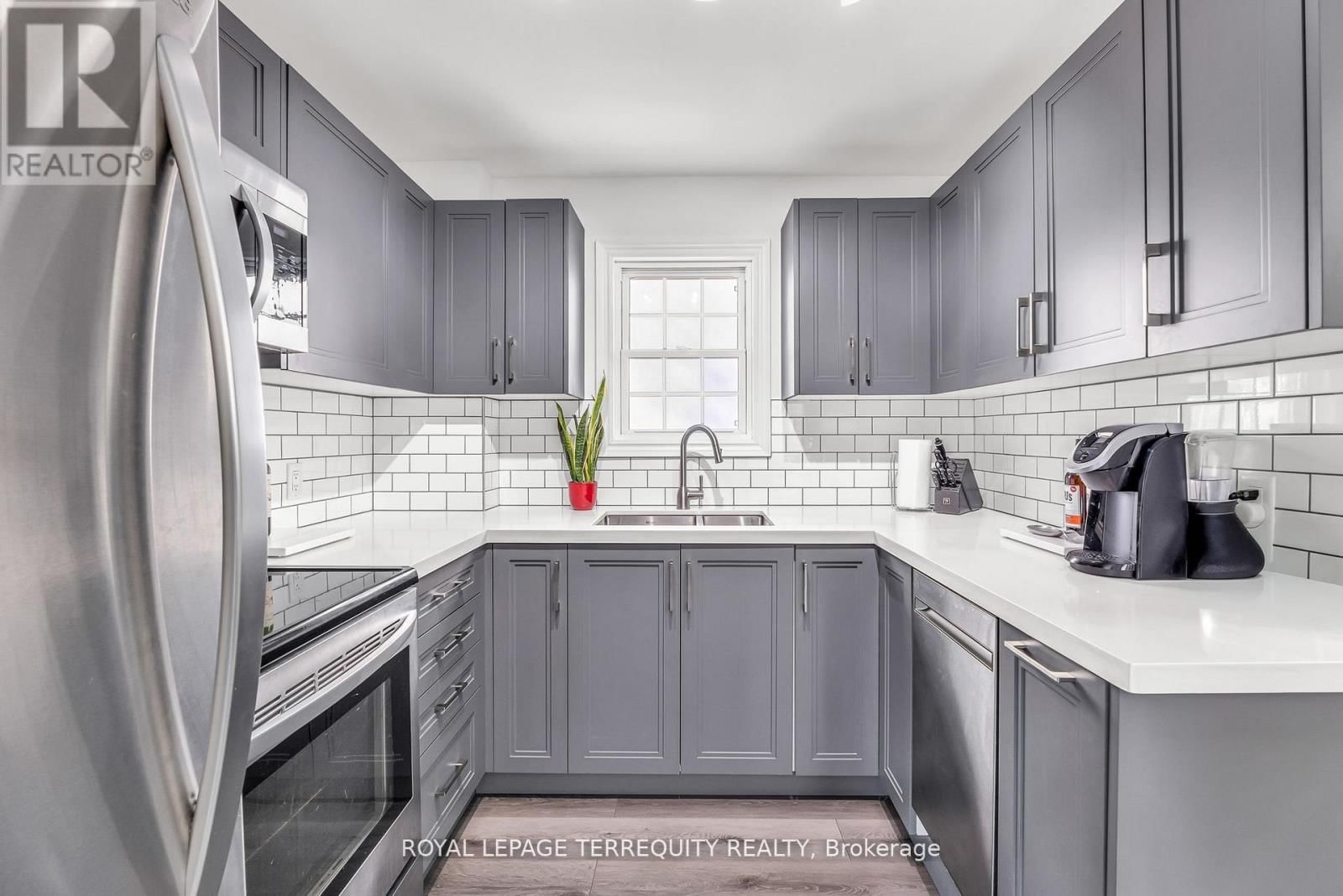 5 ACORN AVENUE Image 7