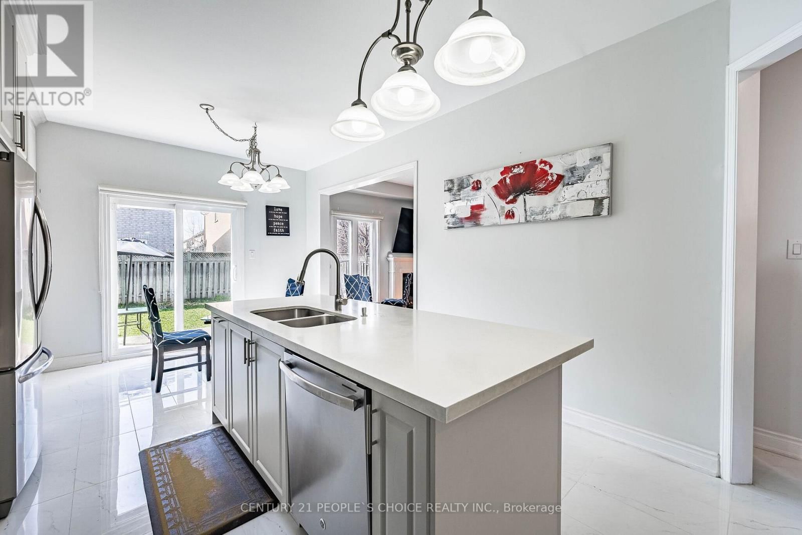 23 SMOOTHWATER STREET Image 10