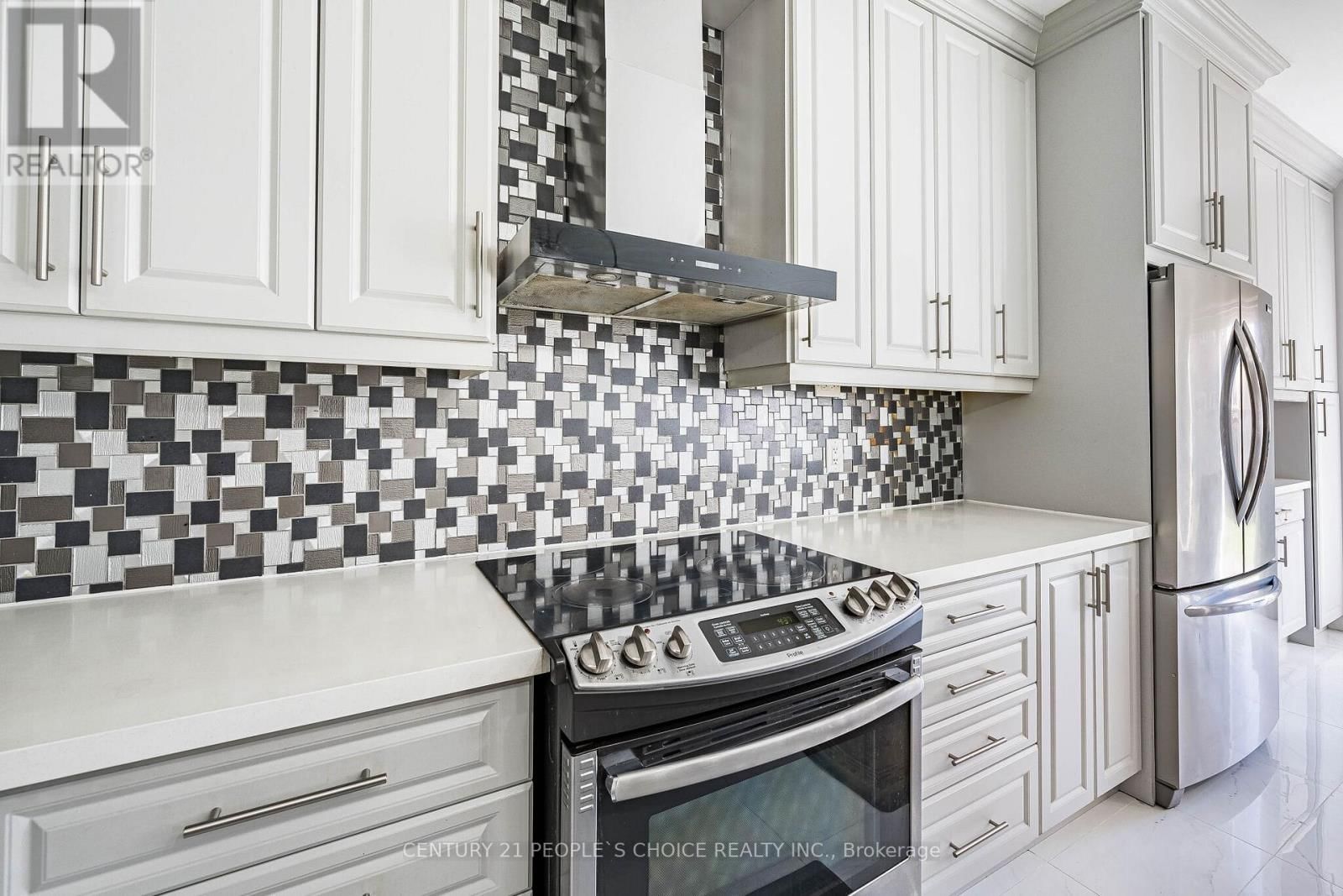 23 SMOOTHWATER STREET Image 15