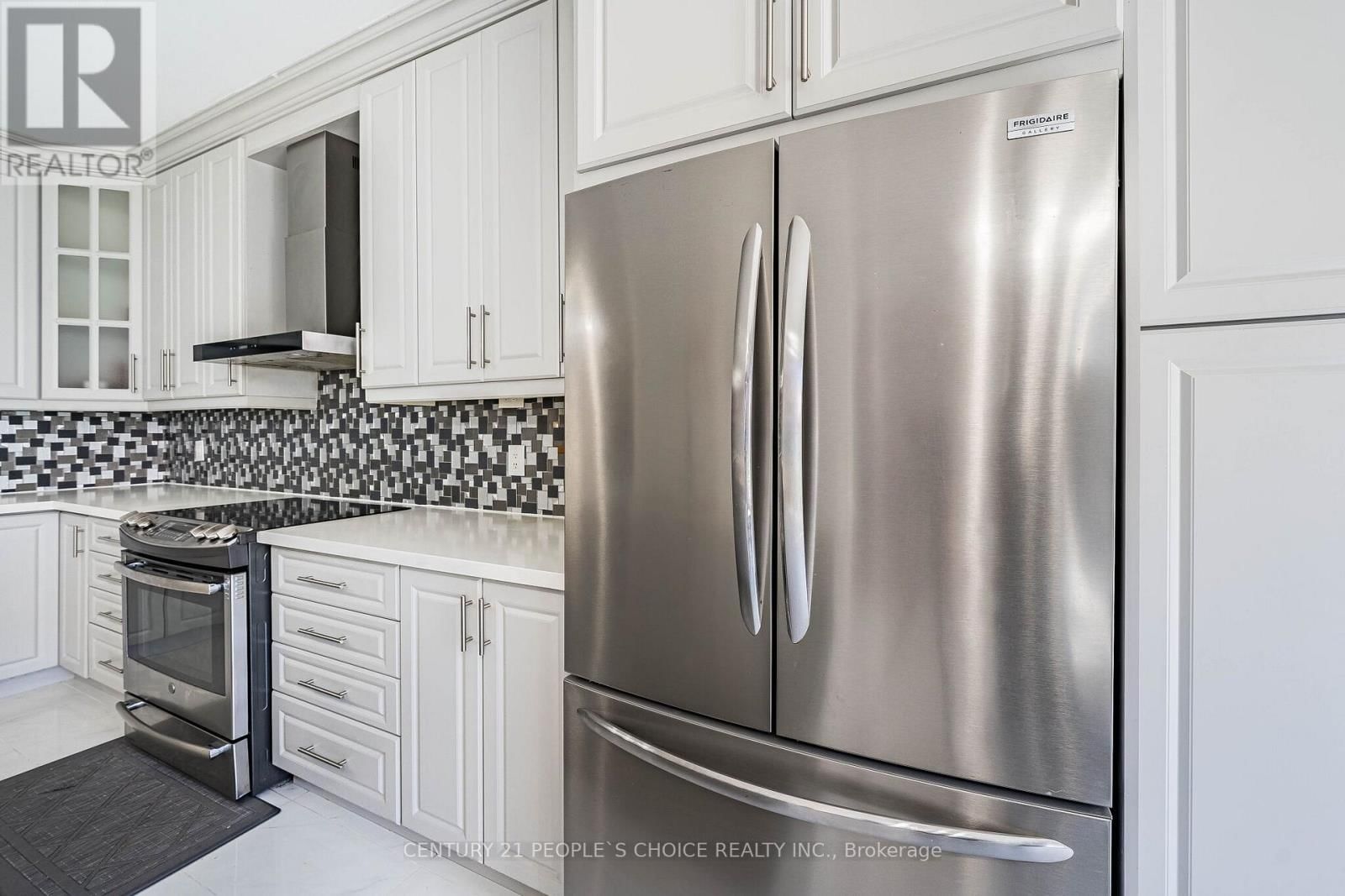 23 SMOOTHWATER STREET Image 16