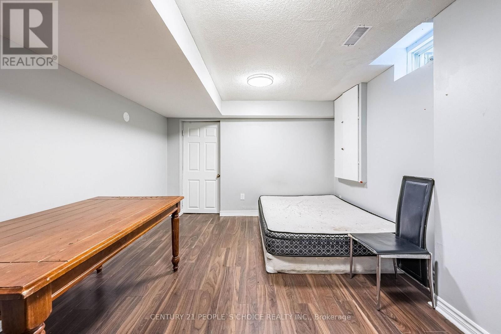 23 SMOOTHWATER STREET Image 46