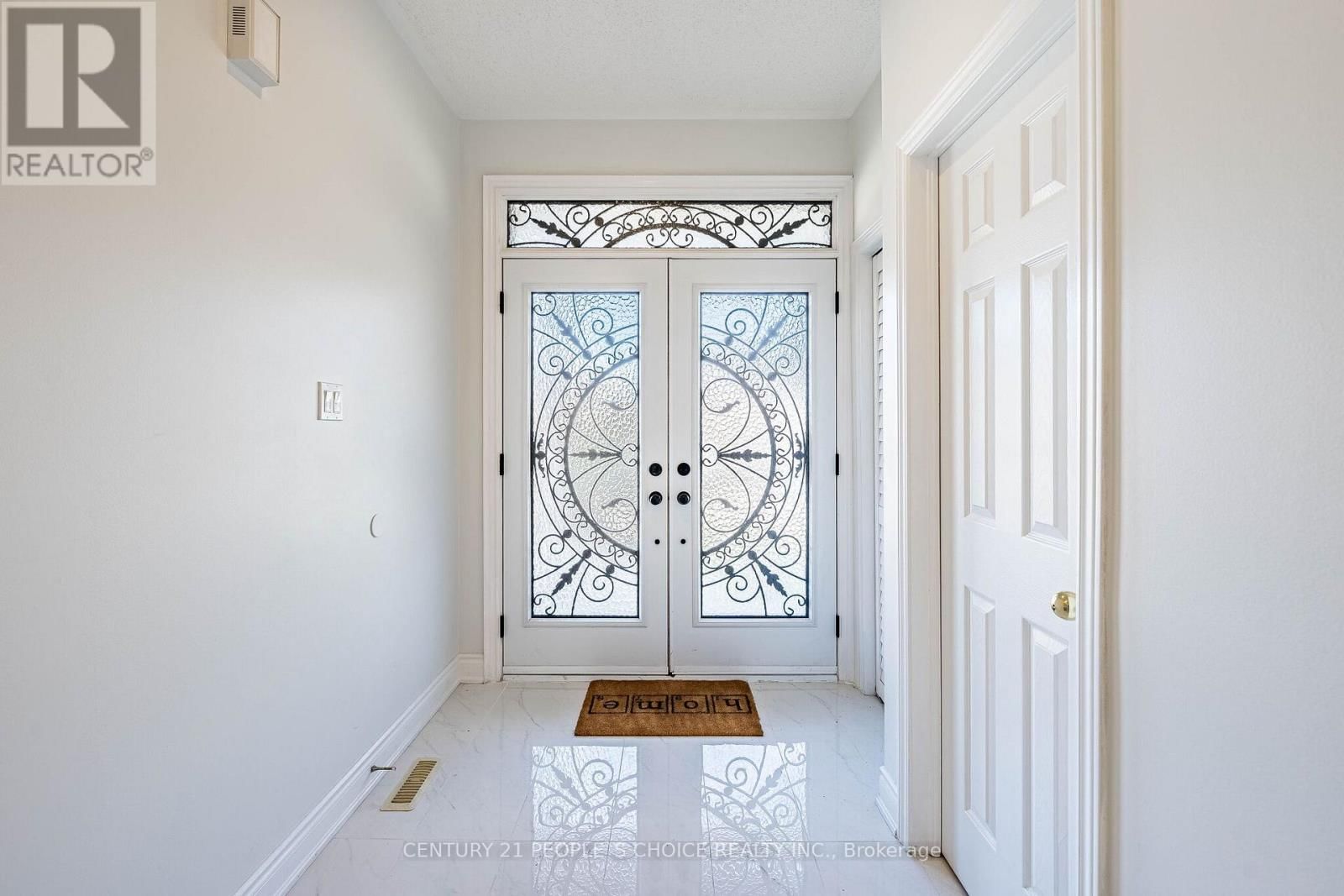 23 SMOOTHWATER STREET Image 7