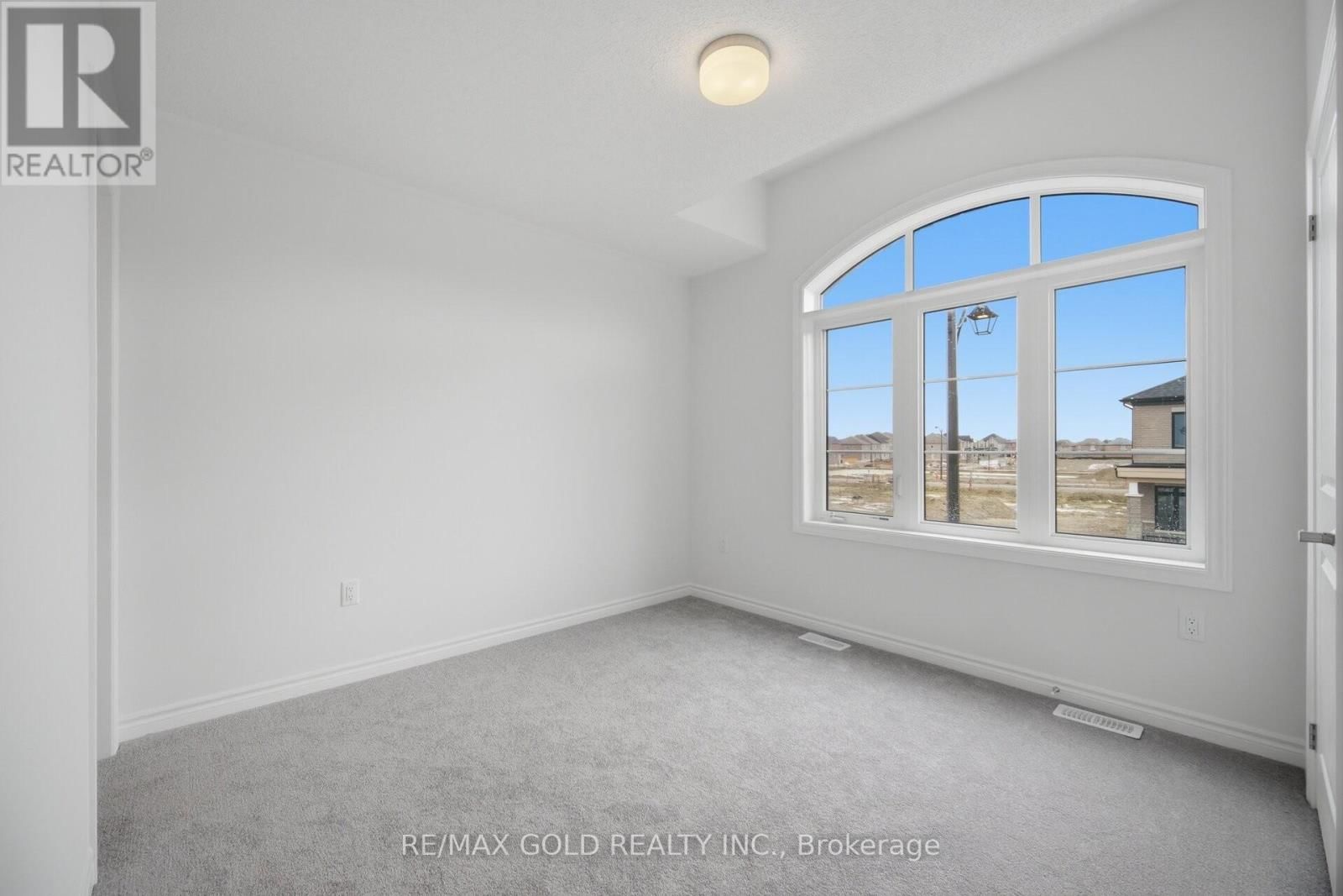 31 WATKINS ROAD Image 15