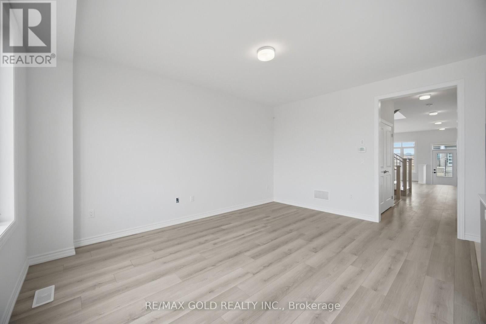 31 WATKINS ROAD Image 5