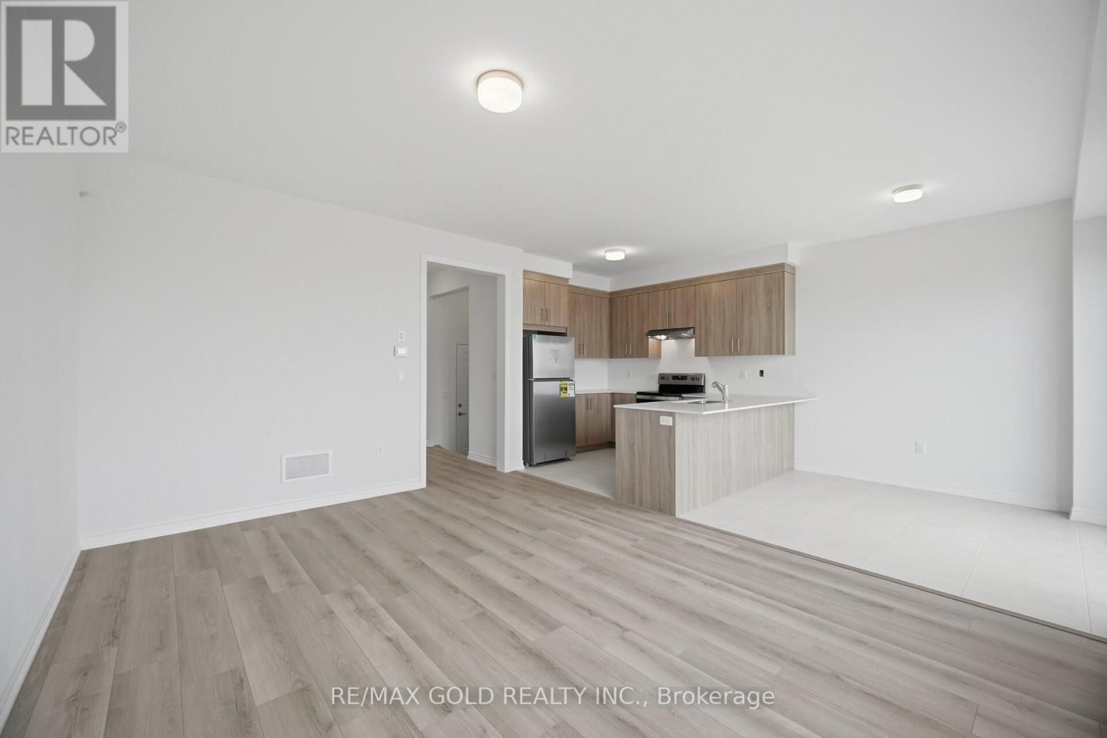 31 WATKINS ROAD Image 6