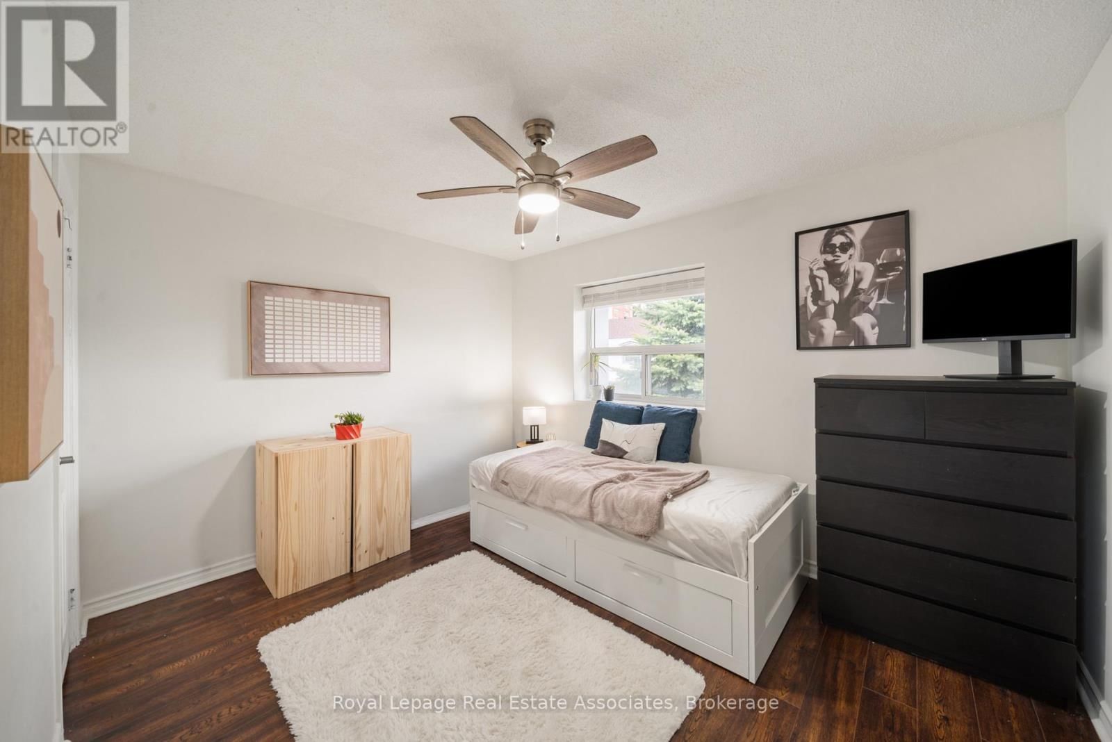 4 - 469 CLARIDGE ROAD Image 11