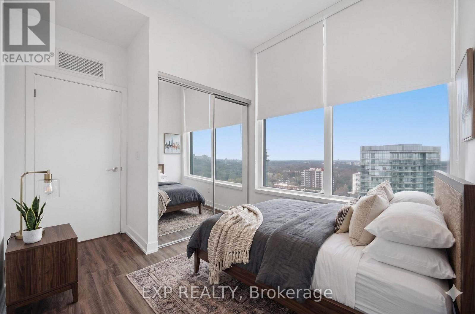 3202 - 1928 LAKE SHORE BOULEVARD WEST Image 14