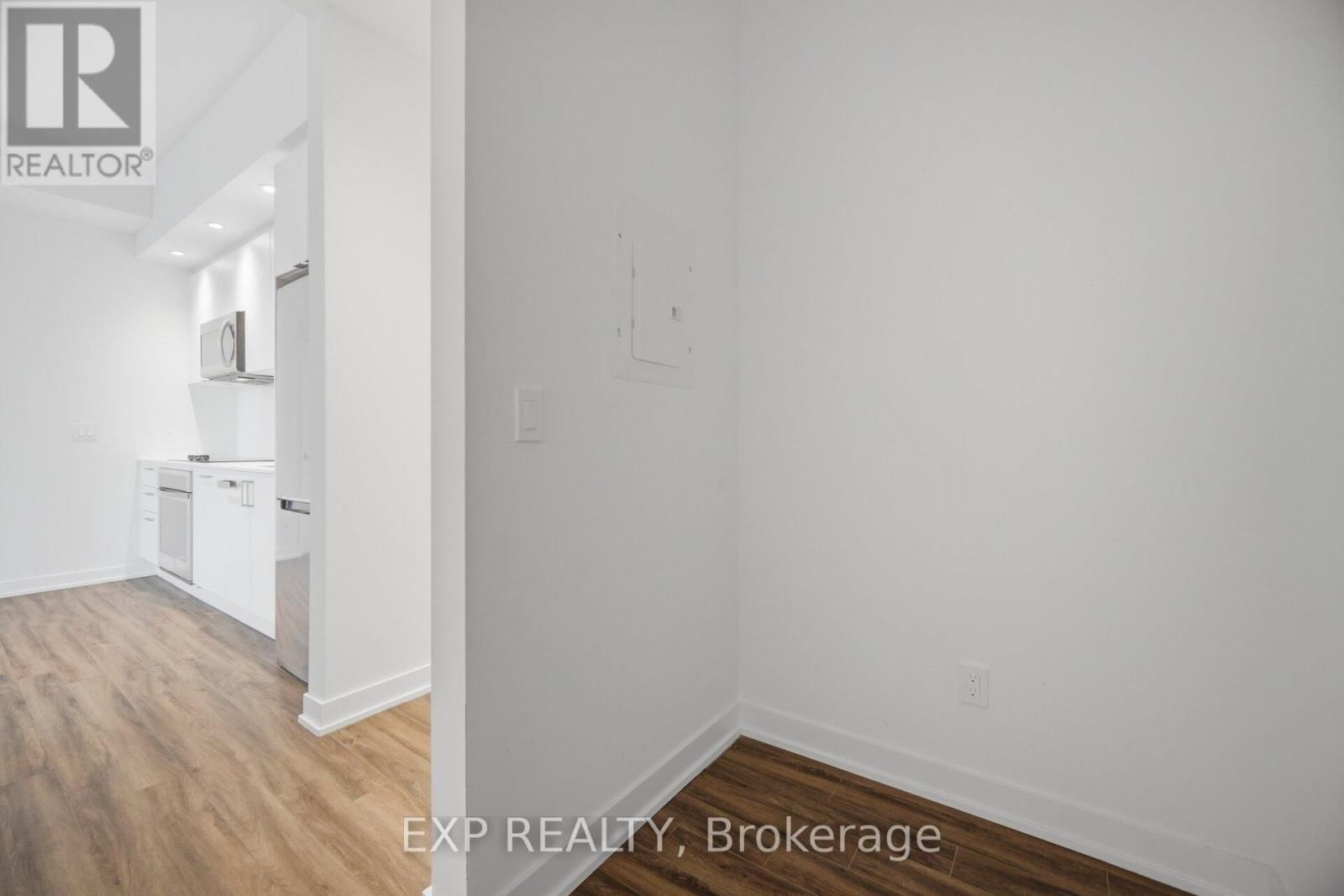 3202 - 1928 LAKE SHORE BOULEVARD WEST Image 16