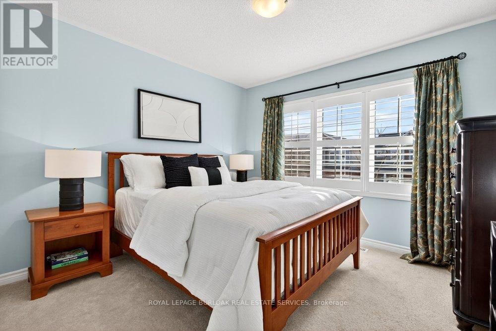 446 GREY LANDING Image 30