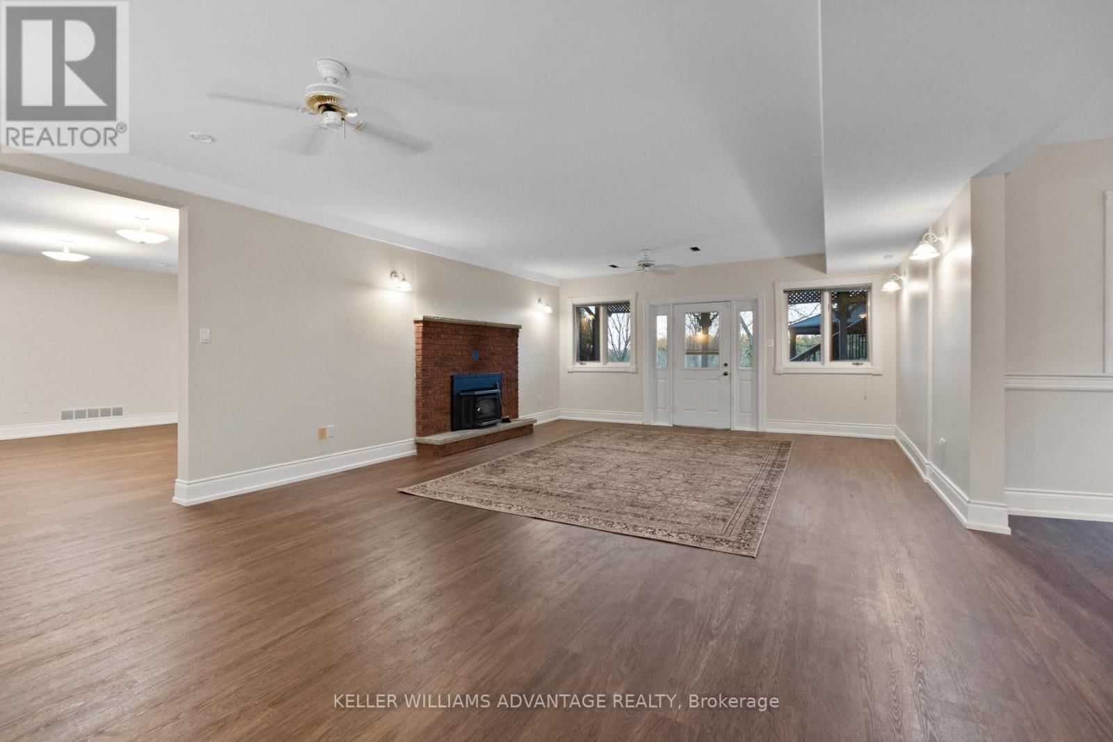 3100 30 SIDE ROAD Image 34