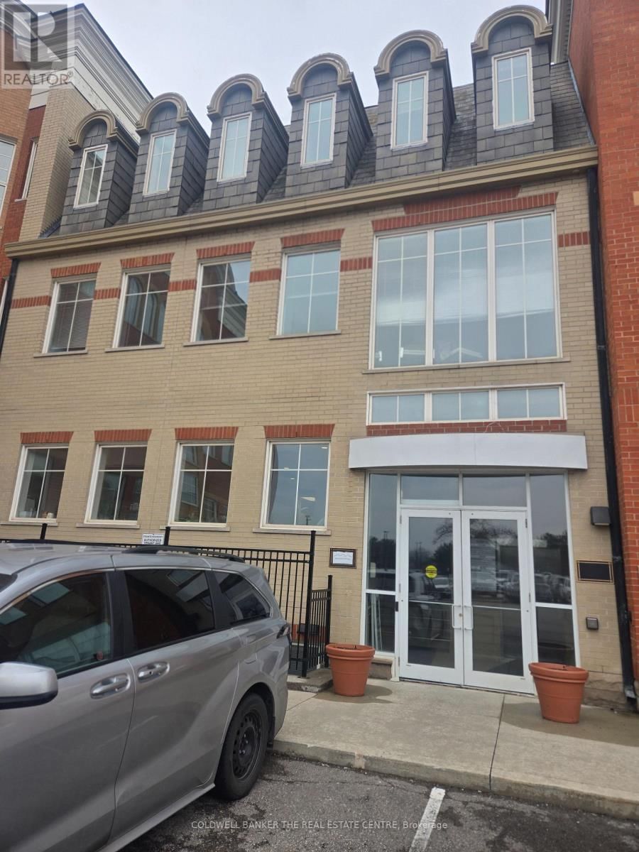 3/300 - 5025 ORBITOR DRIVE Image 1