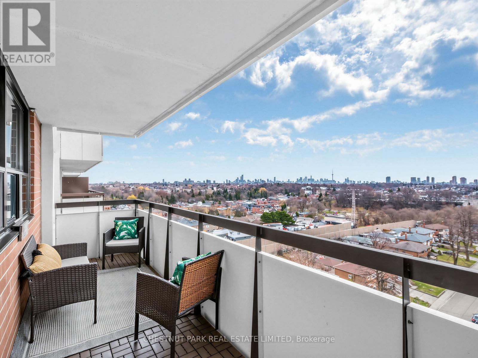 1210 - 541 BLACKTHORN AVENUE Image 19