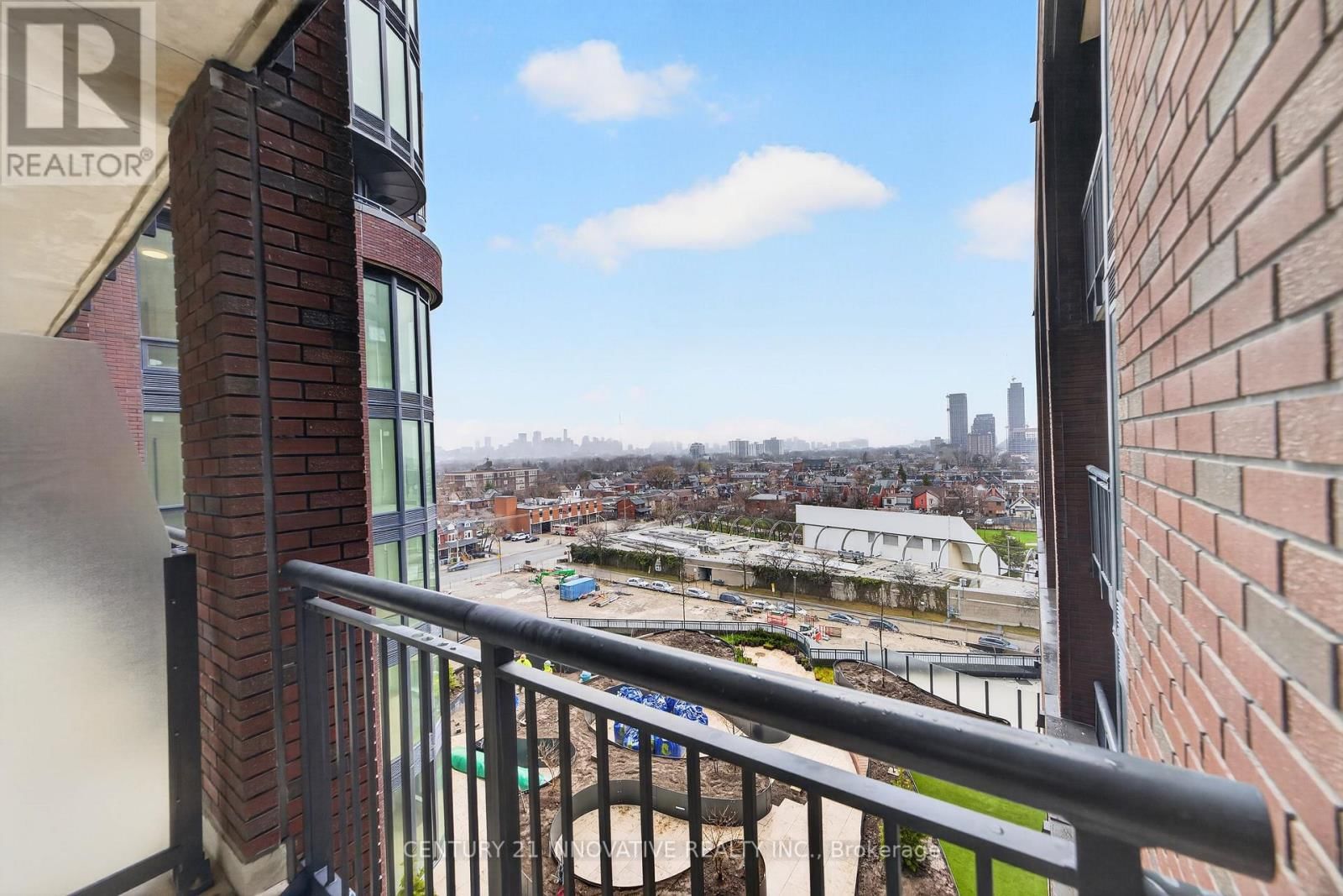 602 - 1185 DUPONT STREET Image 16