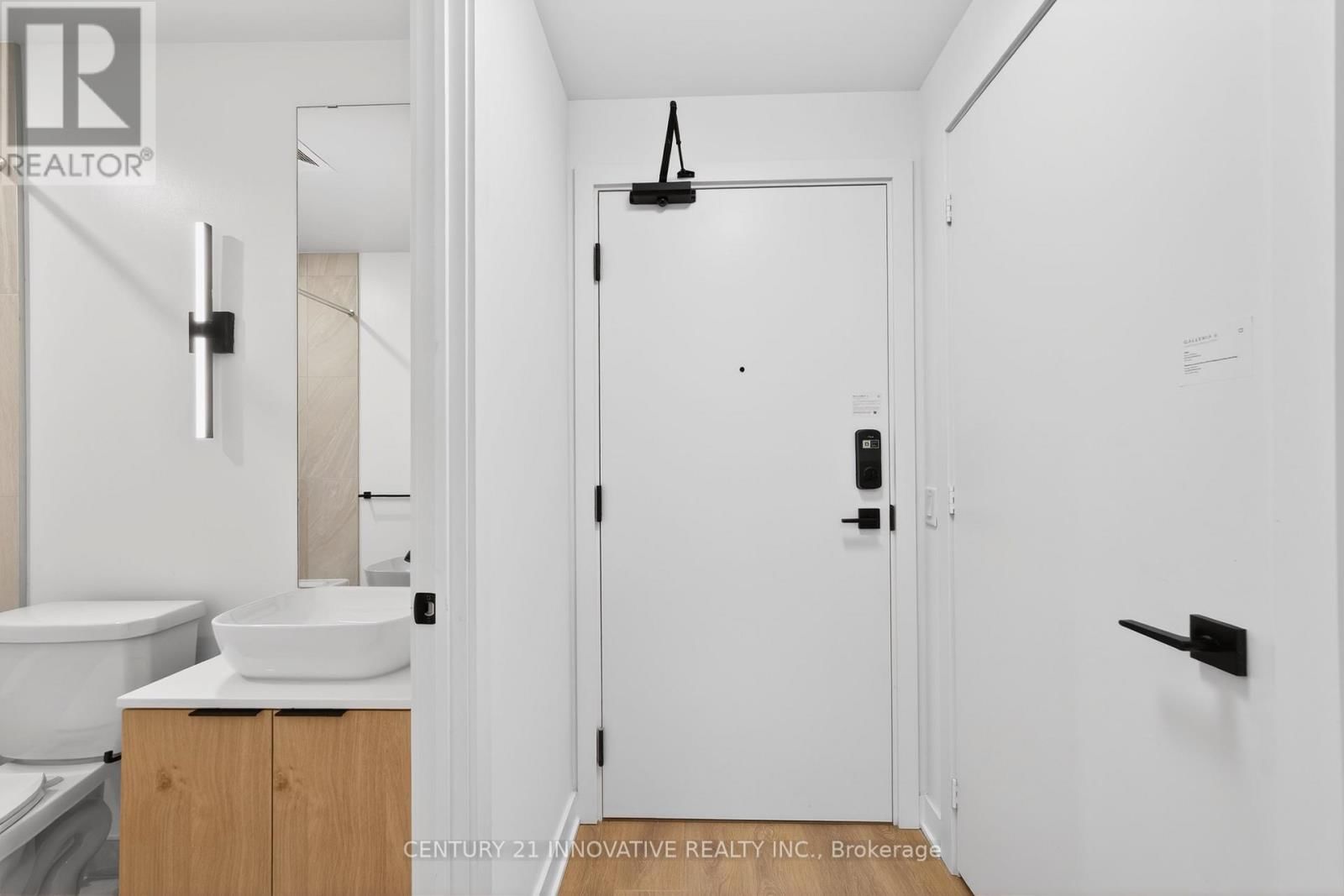 602 - 1185 DUPONT STREET Image 2