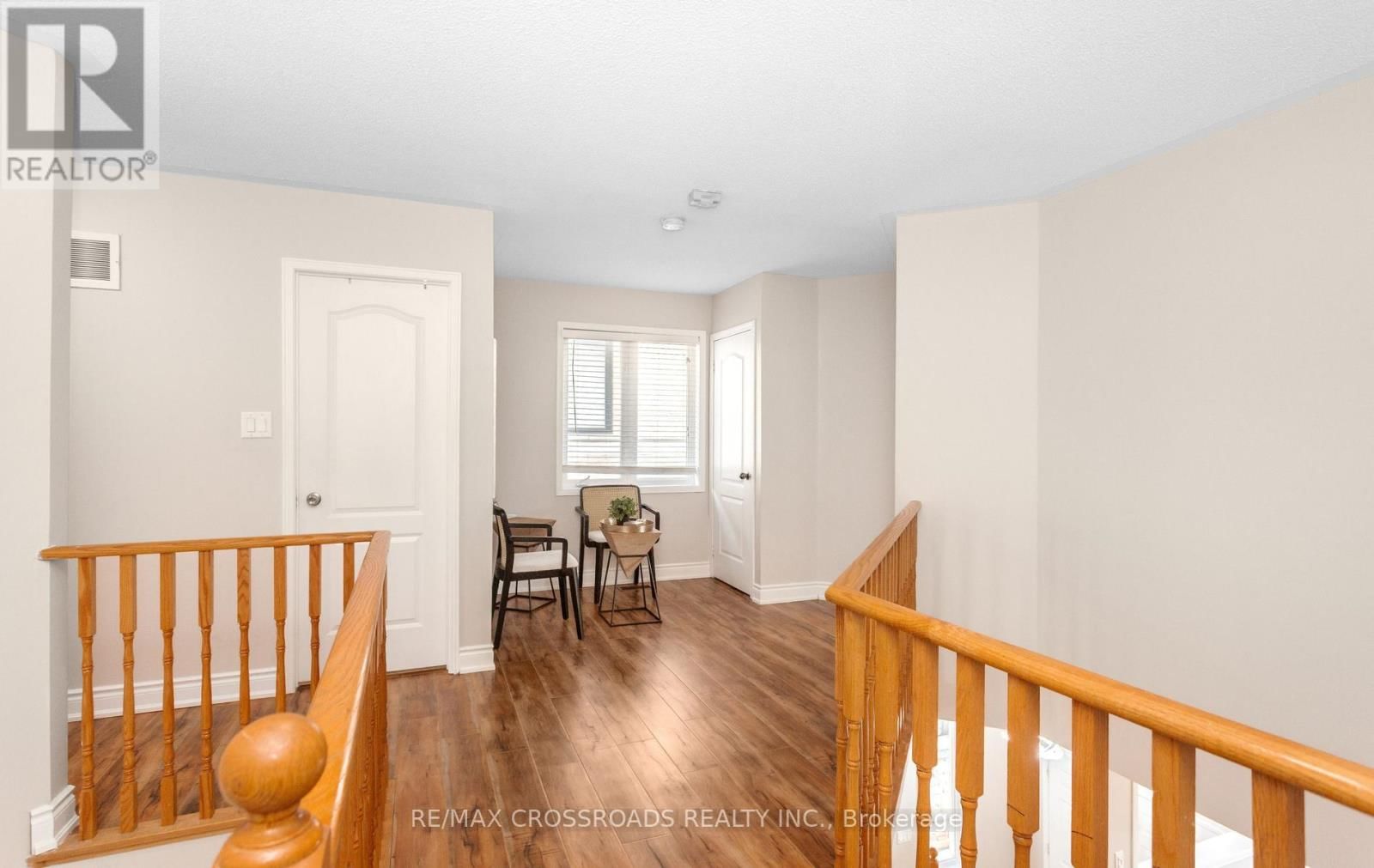 21 CEDARVALLEY BOULEVARD Image 17