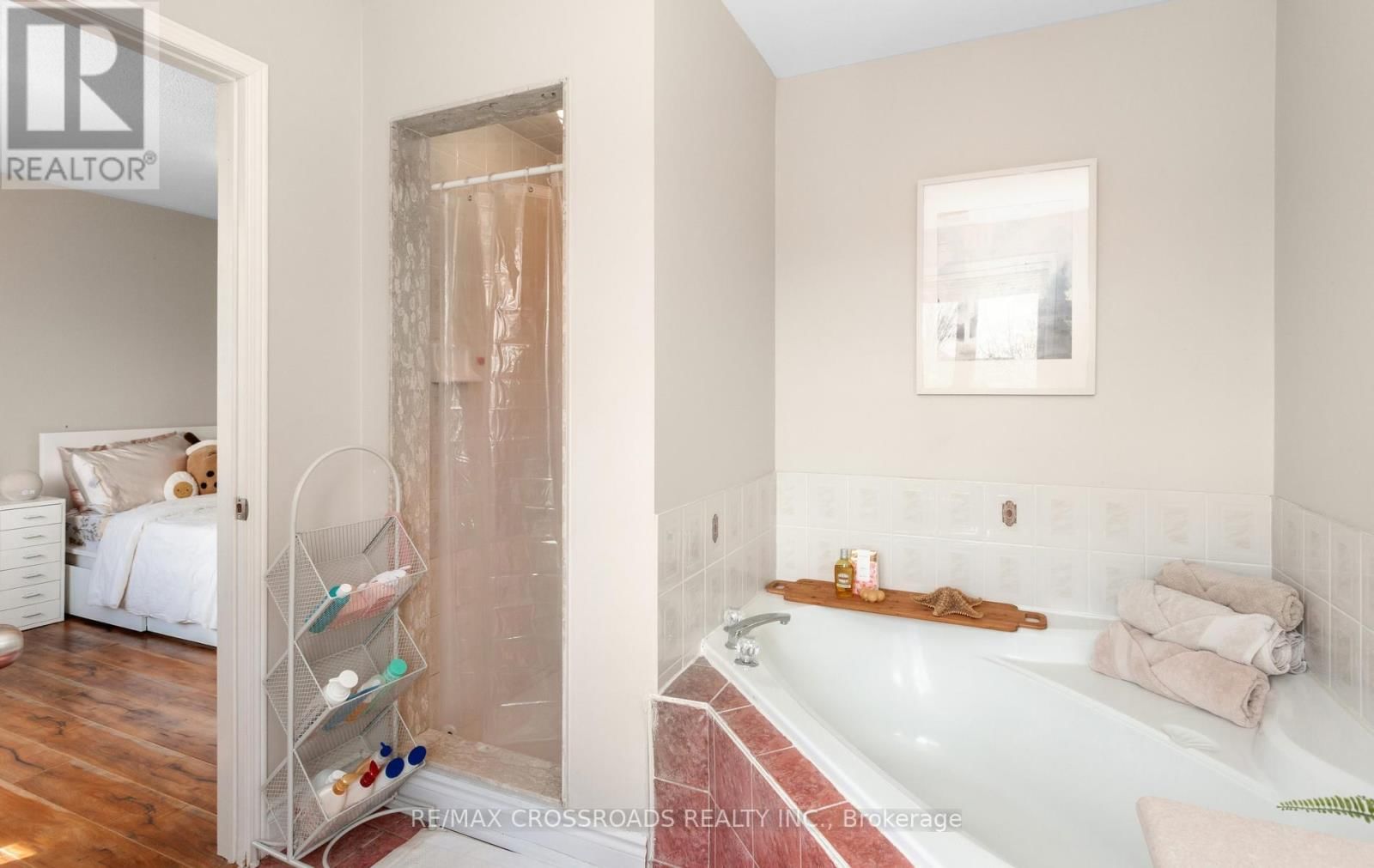 21 CEDARVALLEY BOULEVARD Image 27