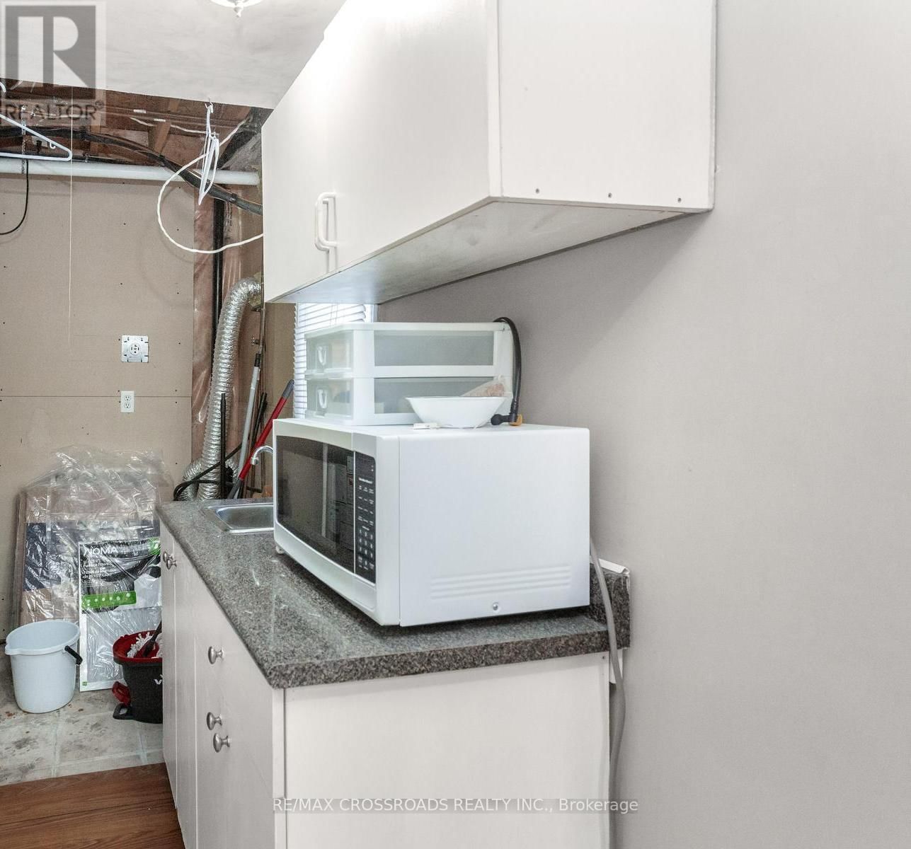 21 CEDARVALLEY BOULEVARD Image 37