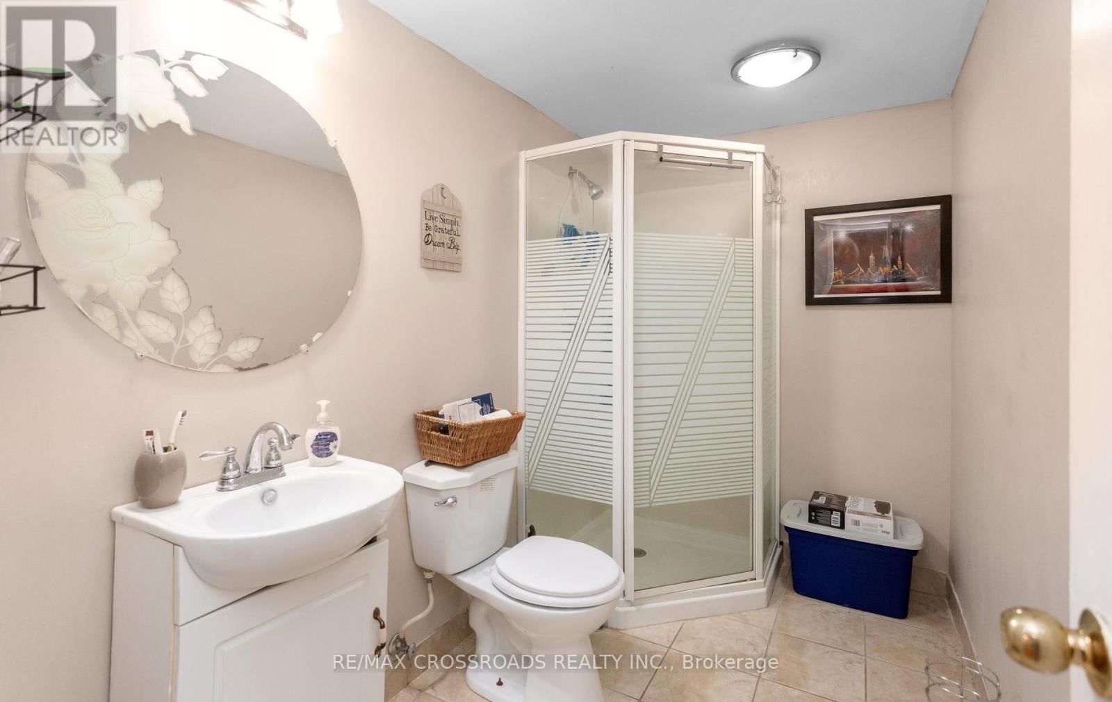 21 CEDARVALLEY BOULEVARD Image 40