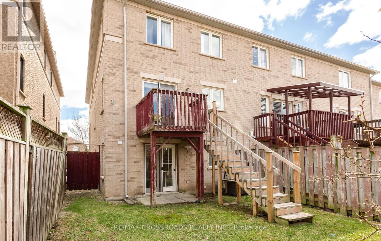 21 CEDARVALLEY BOULEVARD Image 42