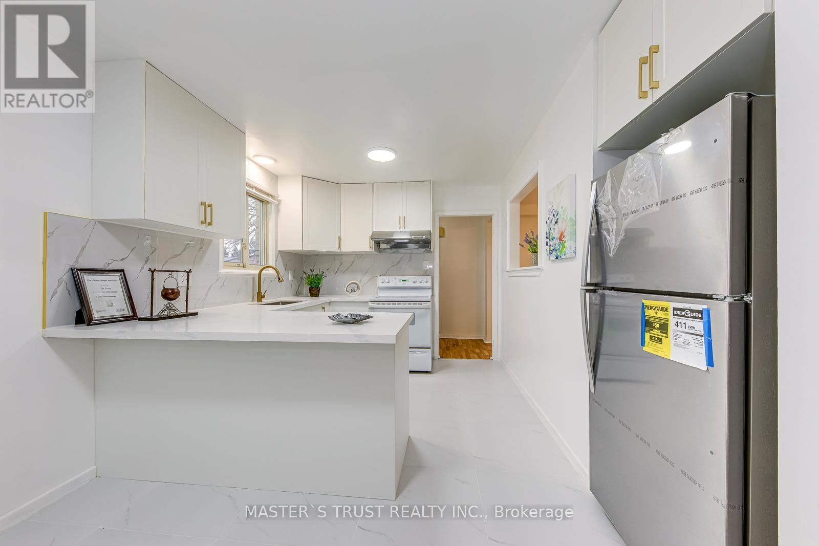 6411 CHAUMONT CRESCENT Image 10