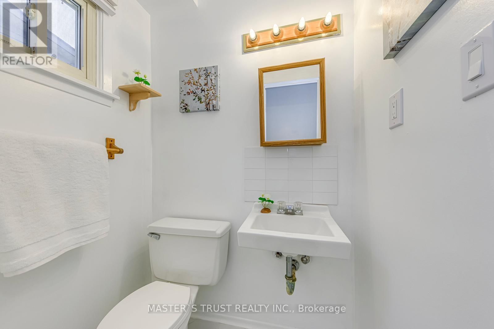 6411 CHAUMONT CRESCENT Image 27