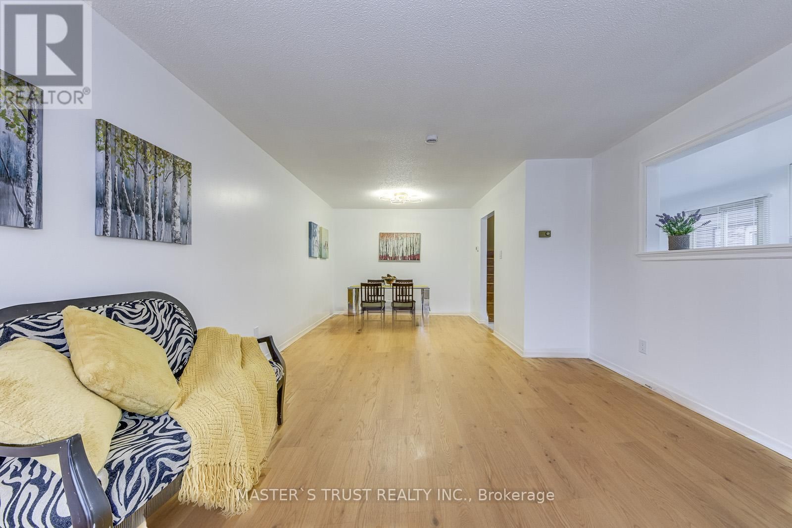 6411 CHAUMONT CRESCENT Image 7