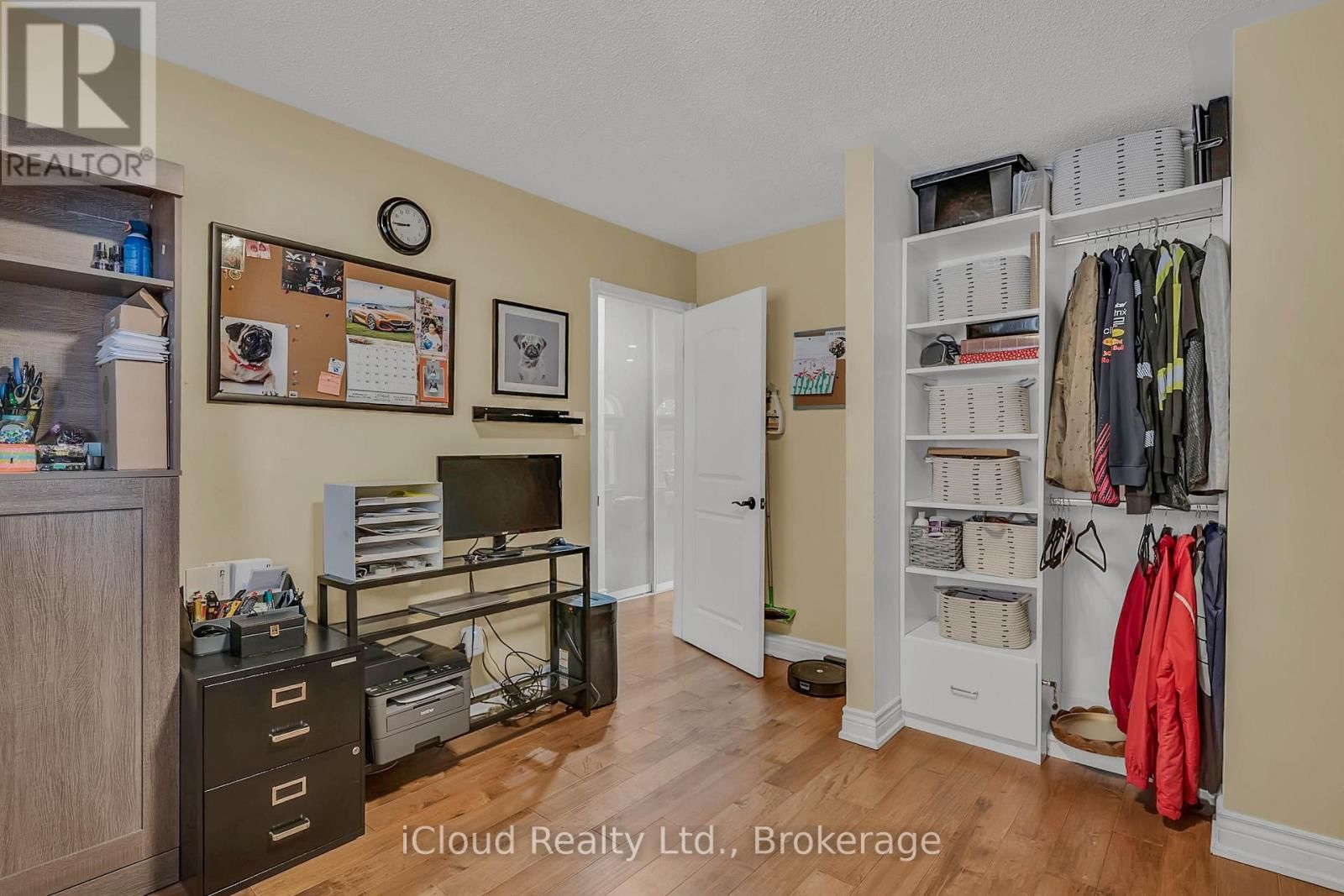 1370 PICKWICK DRIVE Image 15