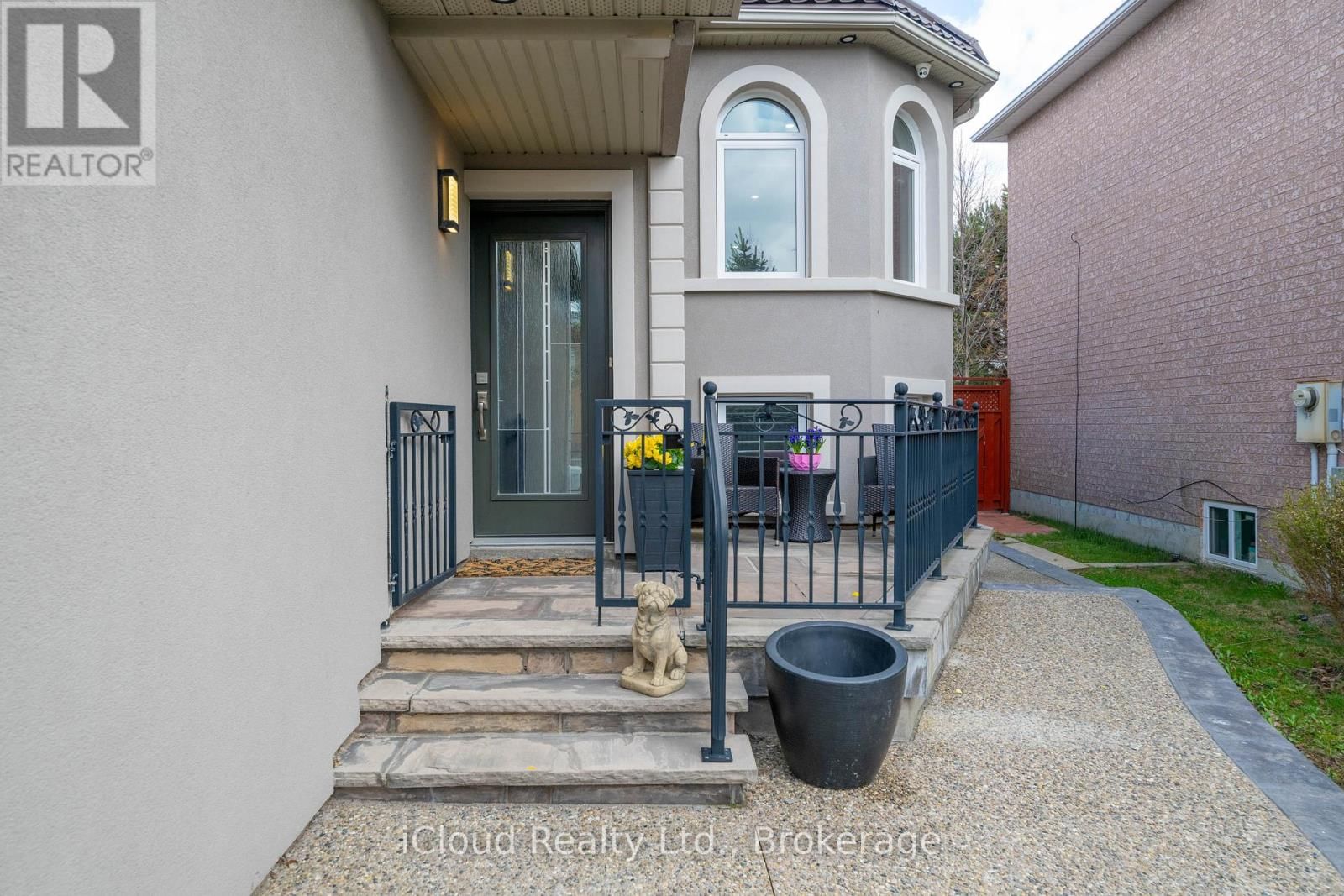 1370 PICKWICK DRIVE Image 39