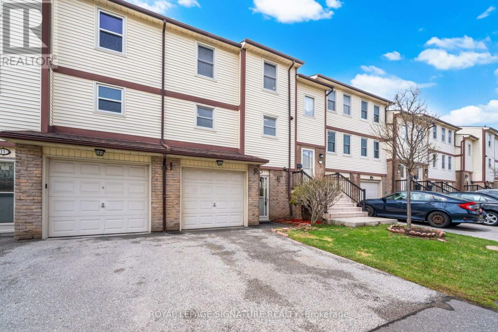 10 - 7340 COPENHAGEN ROAD Image 2