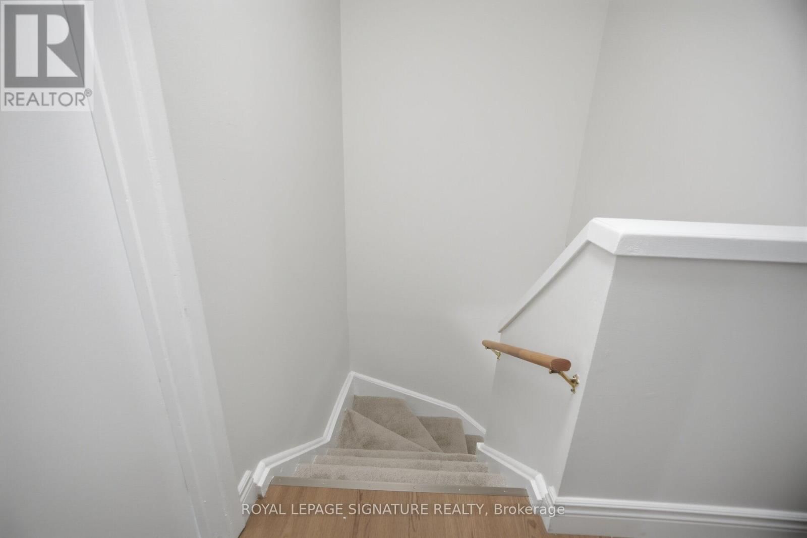 10 - 7340 COPENHAGEN ROAD Image 29