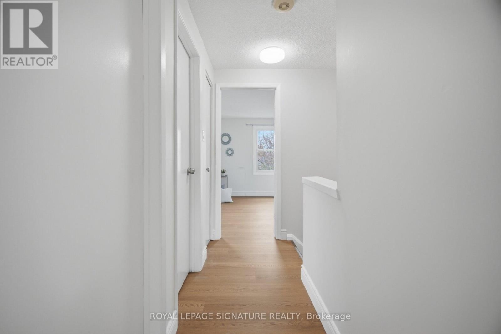 10 - 7340 COPENHAGEN ROAD Image 30