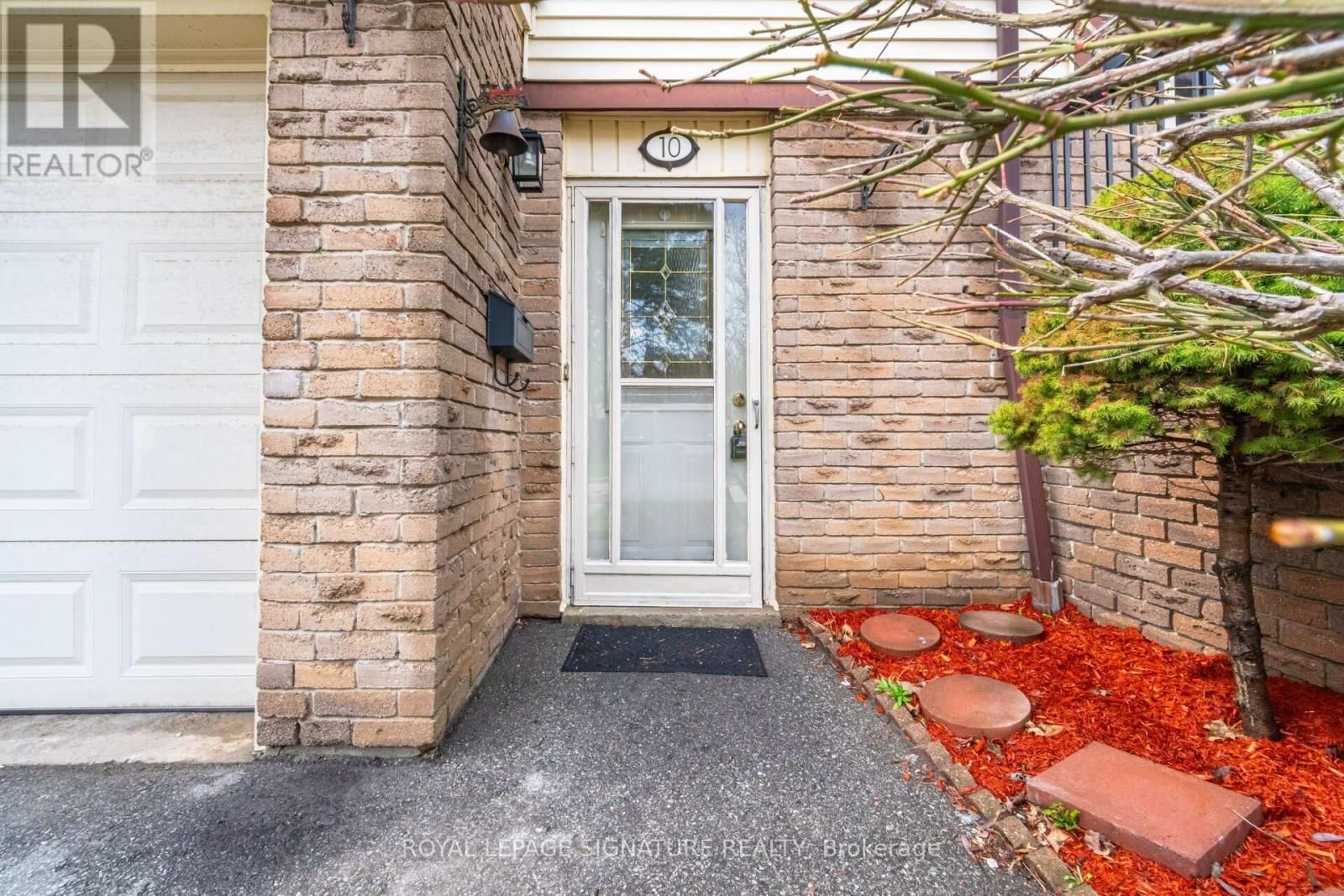 10 - 7340 COPENHAGEN ROAD Image 4