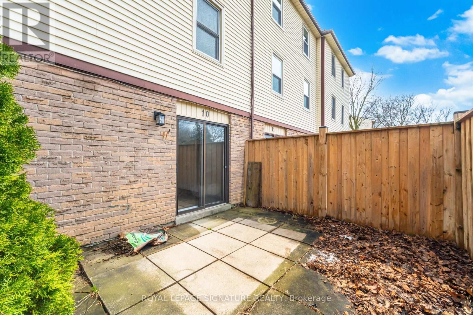 10 - 7340 COPENHAGEN ROAD Image 42